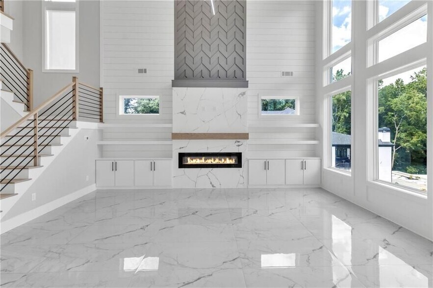 Building Photo - 3671 Hamilton Mill Rd