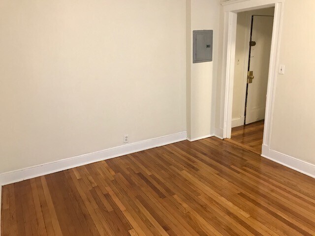 Building Photo - 1161 Boylston St