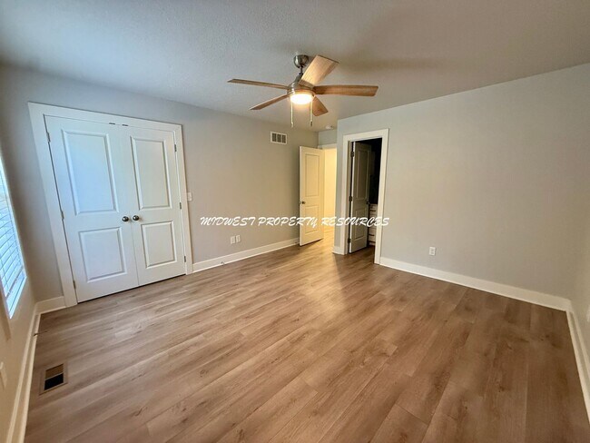 Building Photo - 1013 Renee Lynde Dr