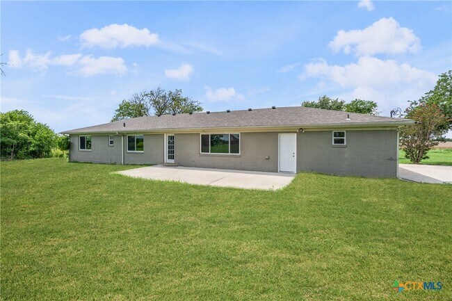 Building Photo - 4271 FM 438 Loop