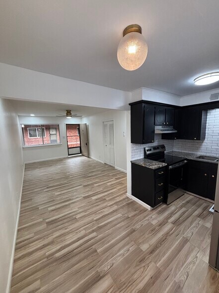 Building Photo - 1735 S Peoria Ave