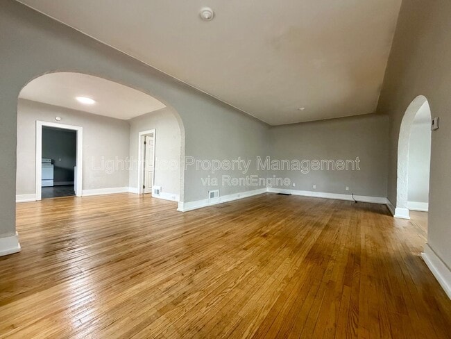 Building Photo - 2145 8th St