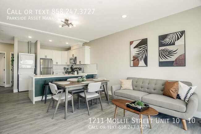 Building Photo - $1,000 Move-in Credit! The Carl on Lauretta