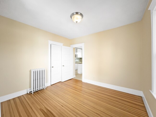 Building Photo - 24 Montvale St