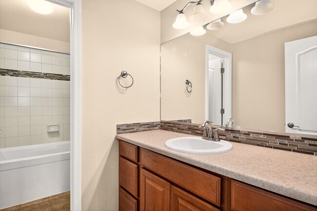 Building Photo - 5279 Mount Cutler Ct
