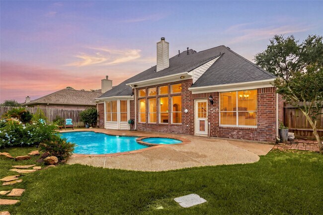 Building Photo - 23218 Colony Green Dr