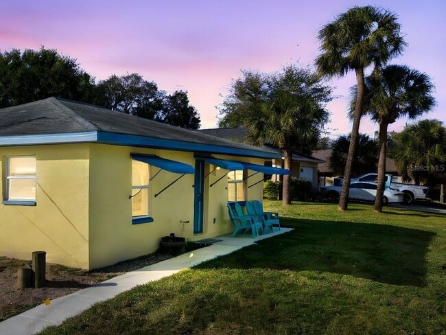 Building Photo - 103 W Park St