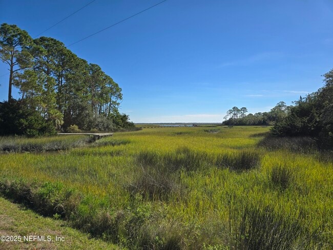 Building Photo - 744 Palm Hammock Cir