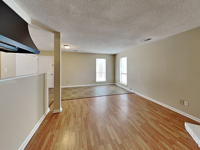 Building Photo - 9332 Winter Elm Ln