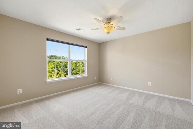 Building Photo - 21916 Bellair Ct