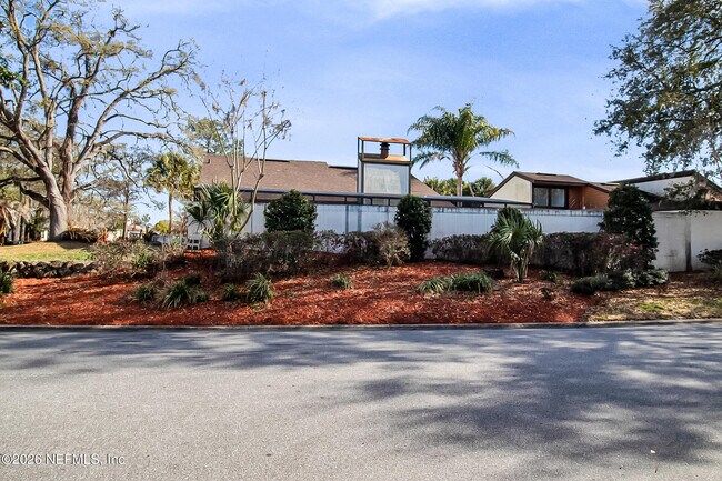 Building Photo - 7814 Cypress Point Ct