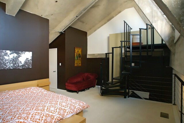 Building Photo - 2000 S Michigan Ave