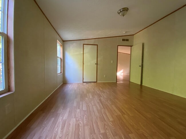 Building Photo - 96 White Oak Gap Rd