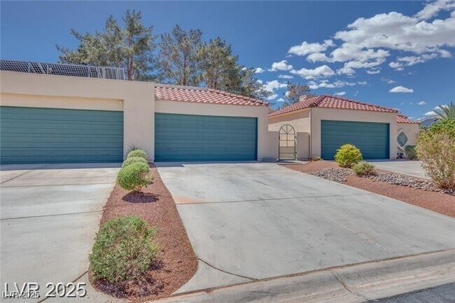 Building Photo - 2723 Seabridge Dr
