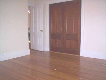 Building Photo - 112 Cranch St