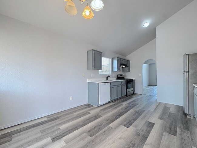 Building Photo - 12273 Tierra Maya Dr
