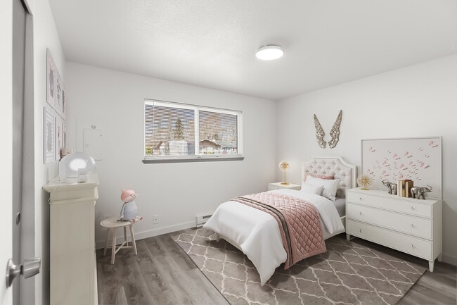 Building Photo - 708 Water St