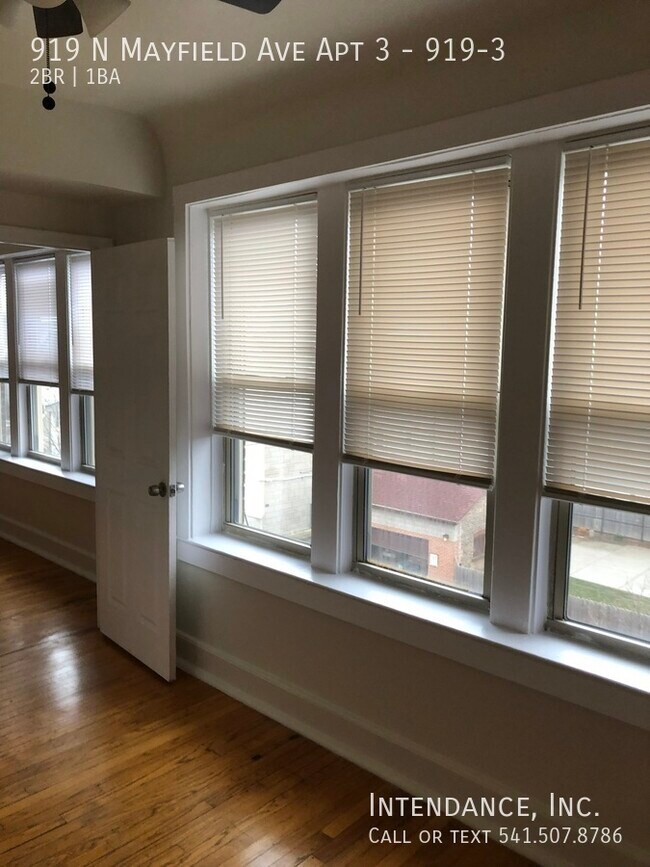 Building Photo - 919 N Mayfield Ave