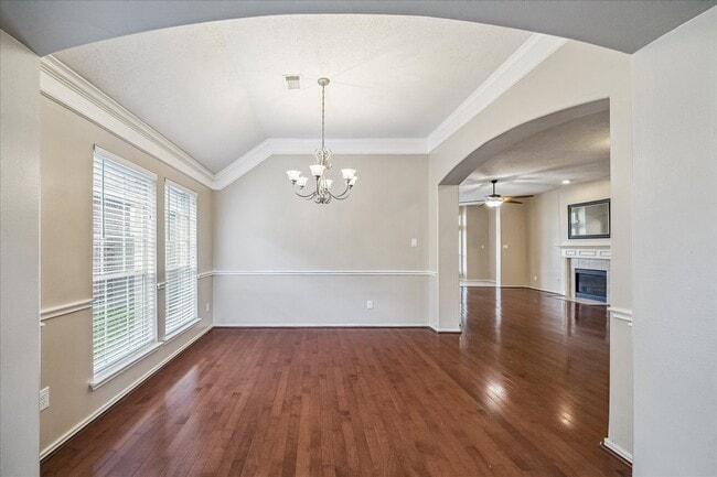 Building Photo - 12427 Shadowvista Dr