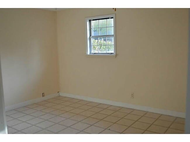 Building Photo - 2601 Chaffin Ridge Dr