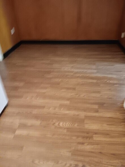 Kitchen flooring - 4753 Rapid Run Rd