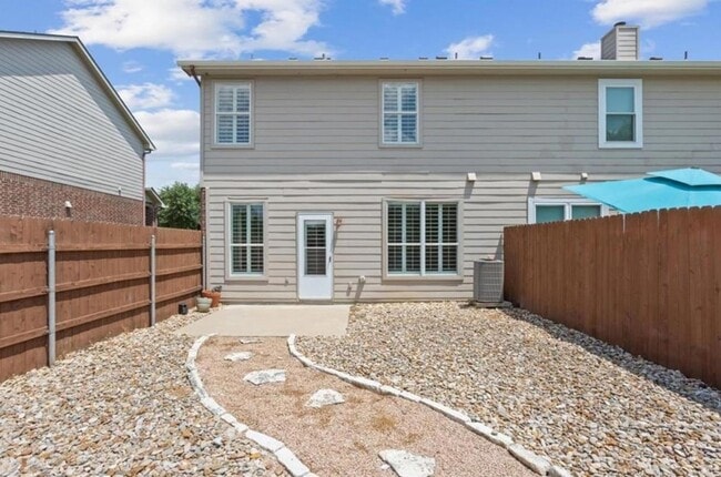 Building Photo - 97 Verde Ranch Loop