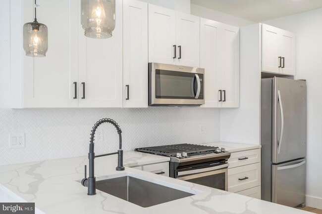 Building Photo - 3222 Turner St