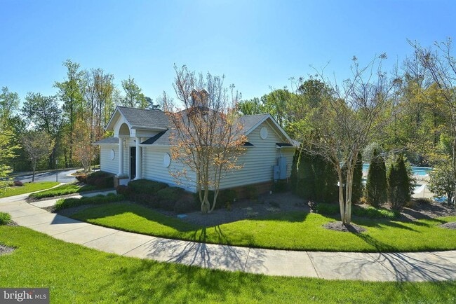 Building Photo - 8930 Milford Haven Ct