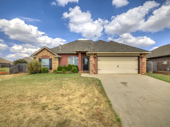 Primary Photo - Updated Home + Montague Neighborhood + 3 b...