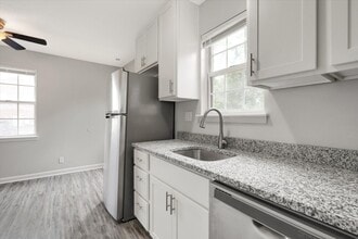 Building Photo - Two bedroom townhome, bath and half washer...