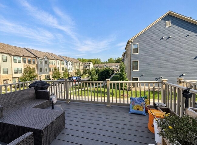 Building Photo - 3491 Cormorant Dr