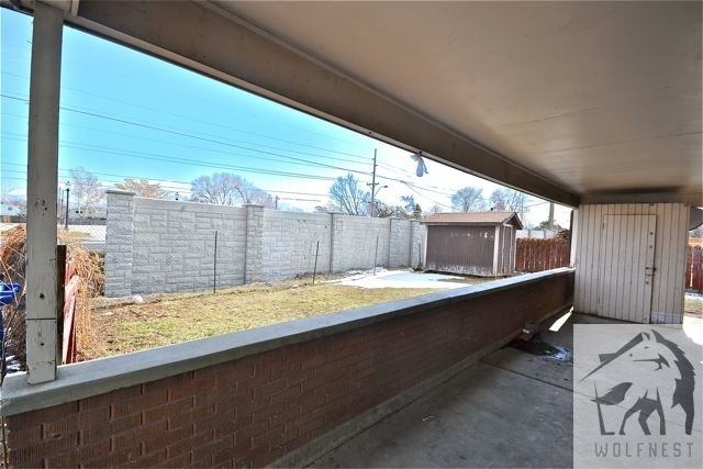 Building Photo - Beautiful 3 Bedroom West Valley Duplex