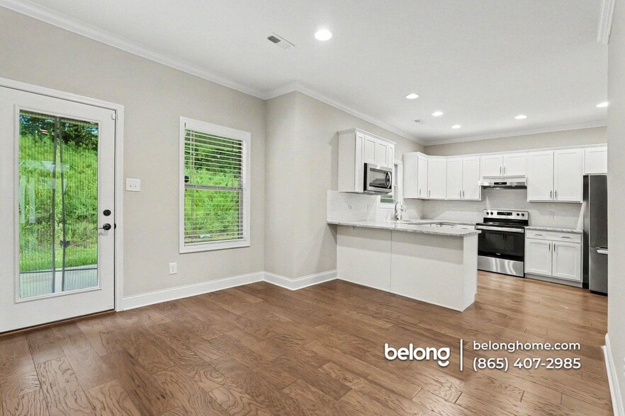 Building Photo - 2220 Shylah Mia Ln