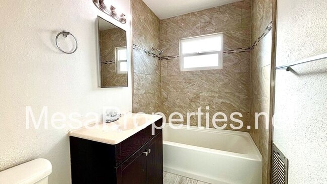 Building Photo - 13249 Osage Rd