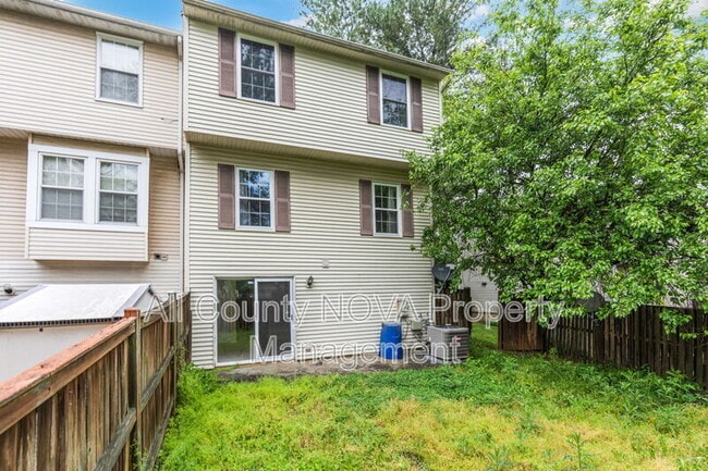Building Photo - 7612 Indian Hills Dr