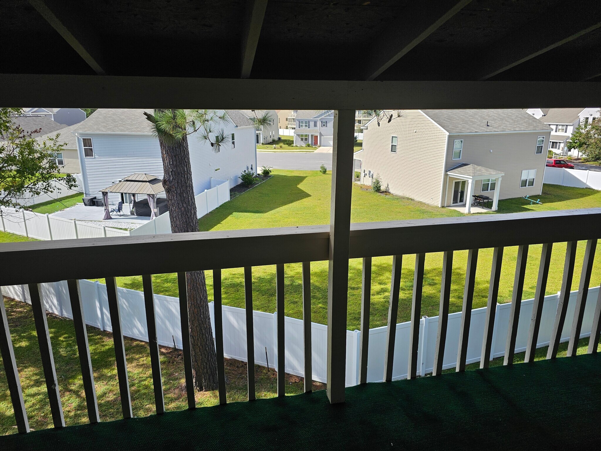 Building Photo - 500 Fairway Village Dr
