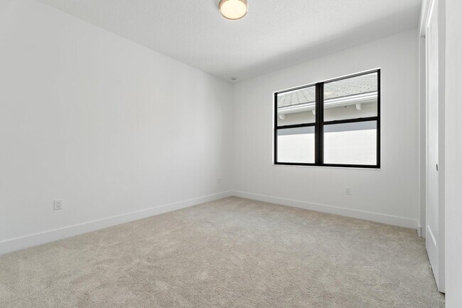 Building Photo - 13182 Feathering Wy