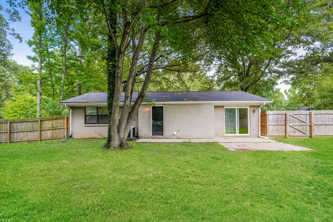 Building Photo - 536 Buckeye Ln