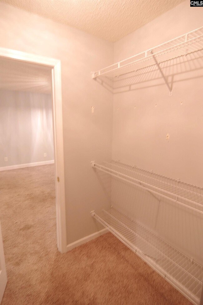 Building Photo - 156 Hunters Trail