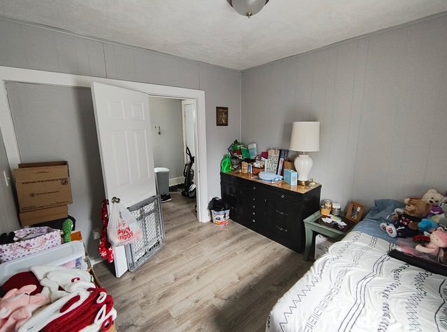 Building Photo - 617 N Appleton St