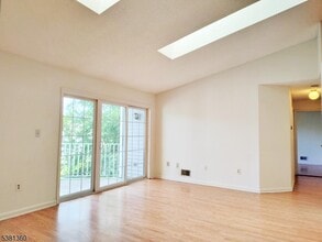 Building Photo - 816 Breckenridge Dr