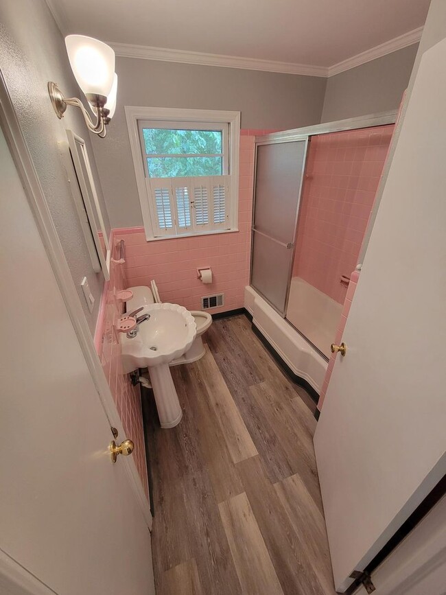 Building Photo - Spacious 3 Bed, 2 Bath Home in Graham, NC - Available for Rent!