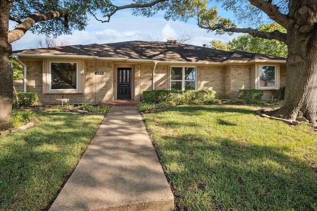 Primary Photo - 12612 Whispering Hills Dr