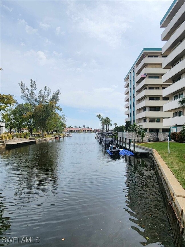 Building Photo - 4803 Sunset Ct