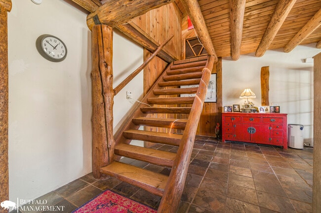 Building Photo - 575 Targhee Towne Rd