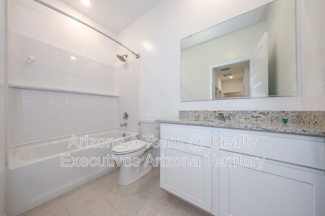 Building Photo - 17581 S Desert Barberry Dr