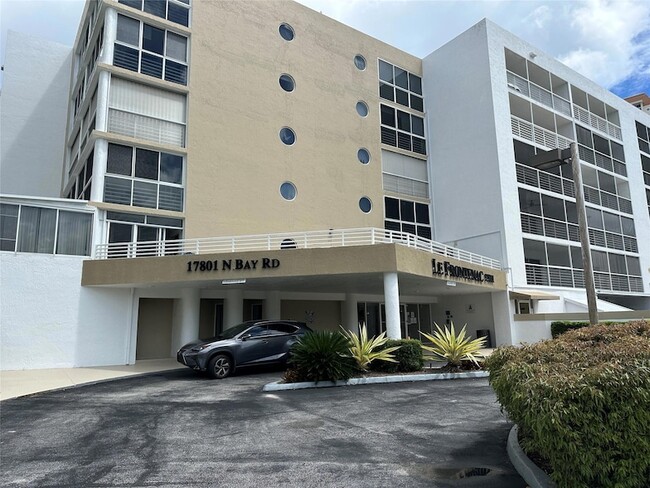 Building Photo - 17801 N Bay Rd