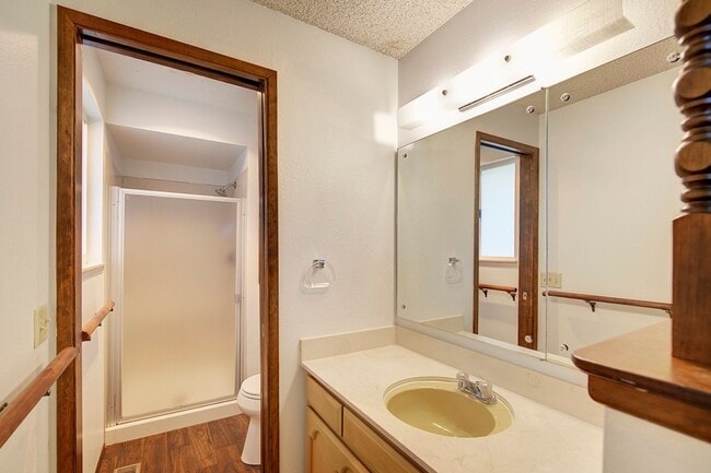 Building Photo - 5Bd/3Ba Edmonds House