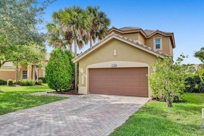 Building Photo - Amazing 4 Bedroom, 3 Bath home plus large 21'x11' loft located in Parkland Isles!