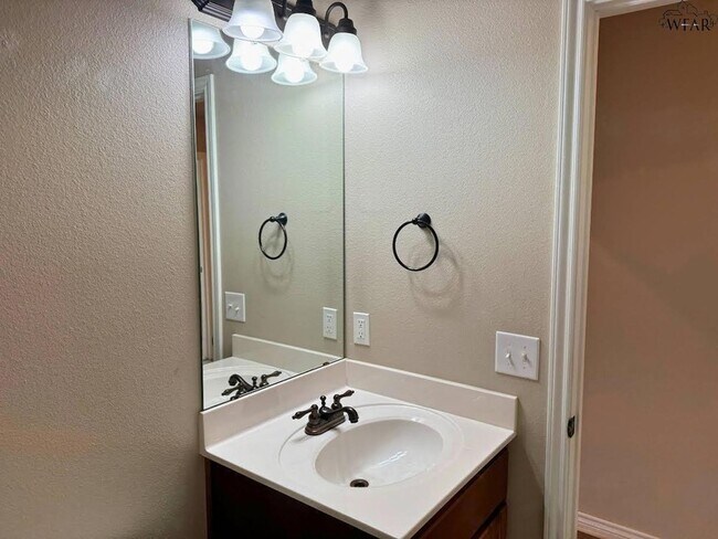 Building Photo - 5037 Cy Young Dr